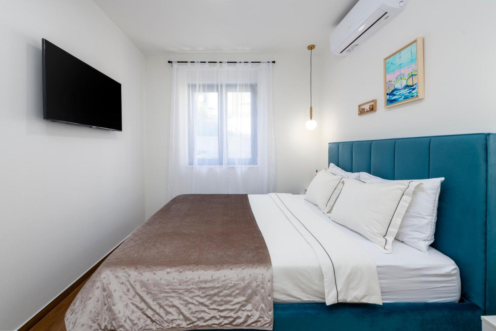 Family Ambient Apartment